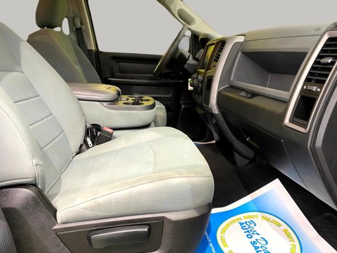 Used 2019 RAM 1500 Express w/ Express Value Package image 20