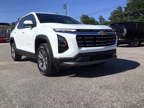 New 2026 Chevrolet Equinox LT w/ LPO, Floor Liner Package image 11