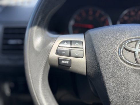 Used 2011 Toyota Corolla S image 19