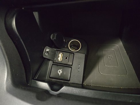 Used 2017 Toyota Camry XLE image 26