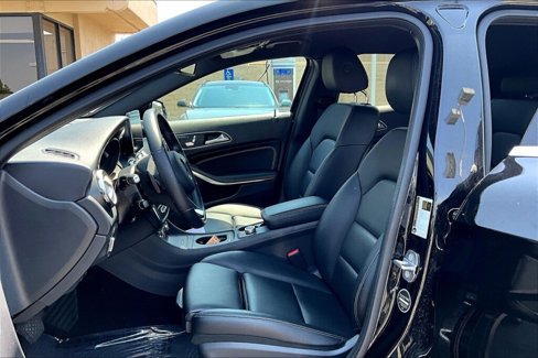 Used 2020 Mercedes-Benz GLA 250 image 14
