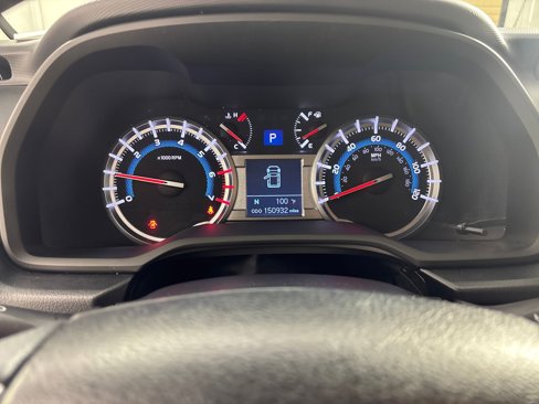 Used 2018 Toyota 4Runner SR5 Premium image 19