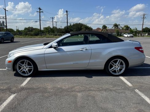 Used 2013 Mercedes-Benz E 350 Cabriolet image 15