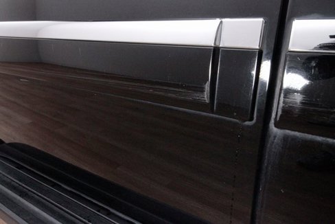Used 2011 Chevrolet Suburban LTZ image 74