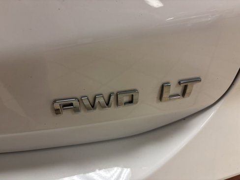 Used 2022 Chevrolet Equinox LT image 7