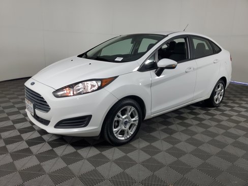 Used 2014 Ford Fiesta SE image 8