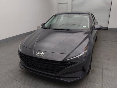 Used 2023 Hyundai Elantra SEL image 15