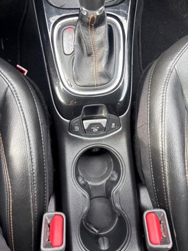 Used 2020 Jeep Compass Limited image 22