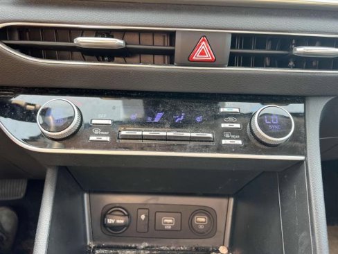 Used 2022 Hyundai Sonata SEL w/ Convenience Package image 21