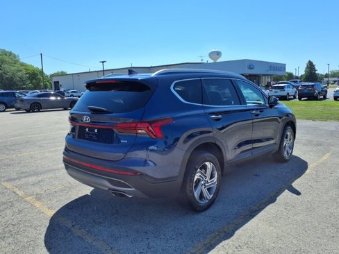 Used 2023 Hyundai Santa Fe SEL image 2