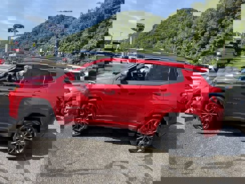 Used 2022 Jeep Compass Limited image 10
