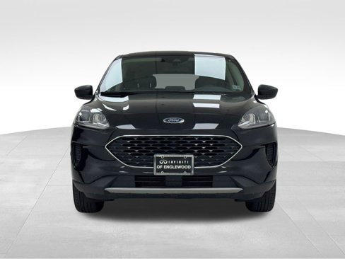 Used 2022 Ford Escape SE image 2