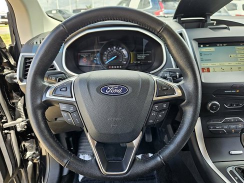 Used 2018 Ford Edge SEL w/ Equipment Group 201A image 25