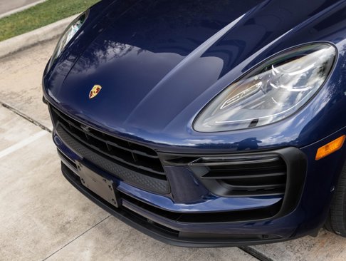 Certified 2022 Porsche Macan image 33