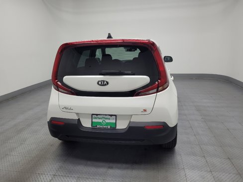 Used 2020 Kia Soul S image 7