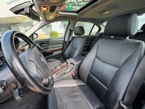 Used 2011 BMW 328i xDrive Sedan image 20