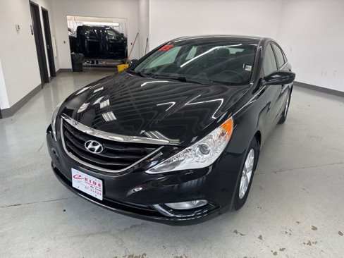 Used 2013 Hyundai Sonata GLS w/ Popular Equipment Pkg image 4