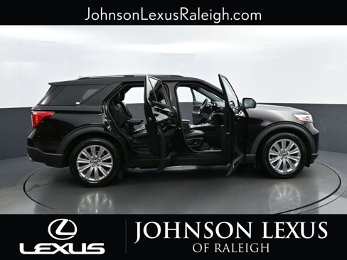 Used 2020 Ford Explorer Limited image 33