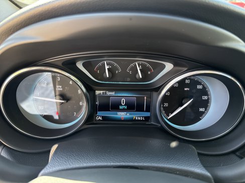 Used 2017 Buick Envision Essence image 15