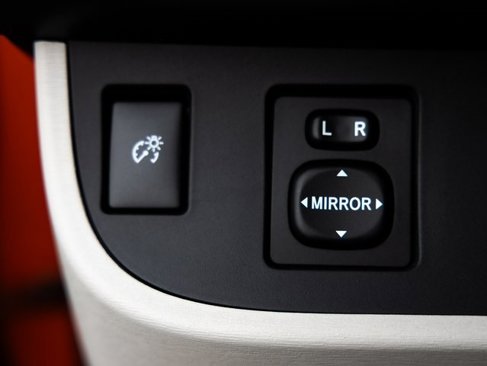 Used 2012 Scion iQ image 18