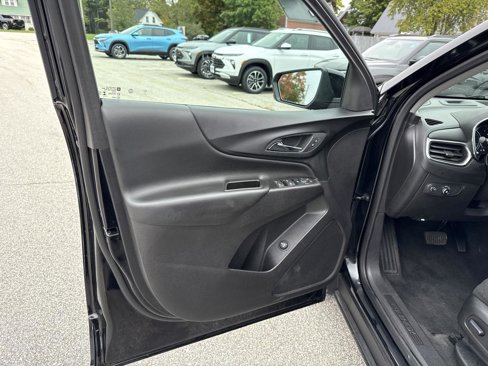 Used 2024 Chevrolet Equinox LT image 10