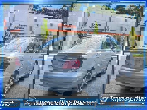 Used 2006 Toyota Camry XLE image 6