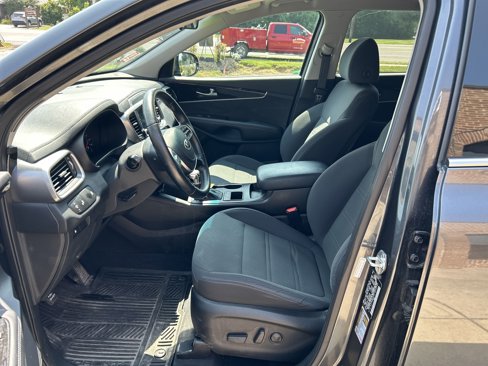 Used 2020 Kia Sorento S image 12