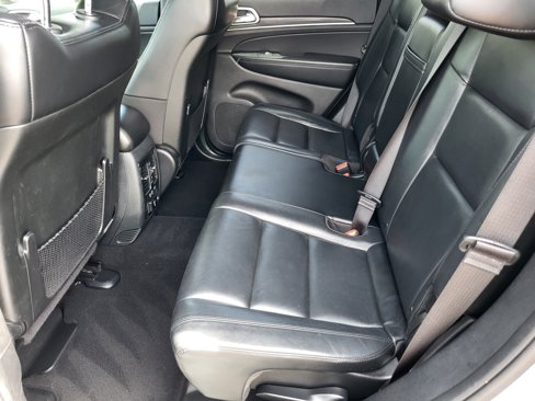 Used 2019 Jeep Grand Cherokee Limited image 14