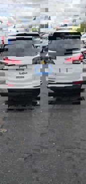 Used 2022 Chevrolet Equinox LS w/ LS Convenience Package image 6
