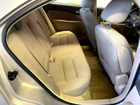 Used 2010 Ford Fusion SE image 14