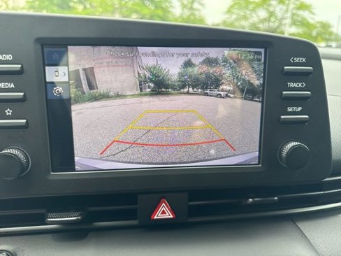 Certified 2025 Hyundai Elantra Sport image 14