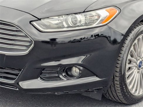 Used 2016 Ford Fusion Titanium image 9