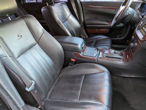 Used 2017 Chrysler 300 S w/ 300S Premium Group image 31