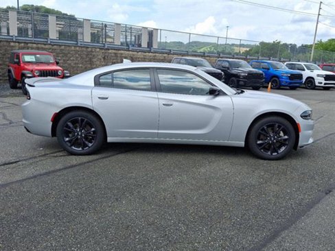 Used 2023 Dodge Charger SXT w/ Blacktop Package image 37