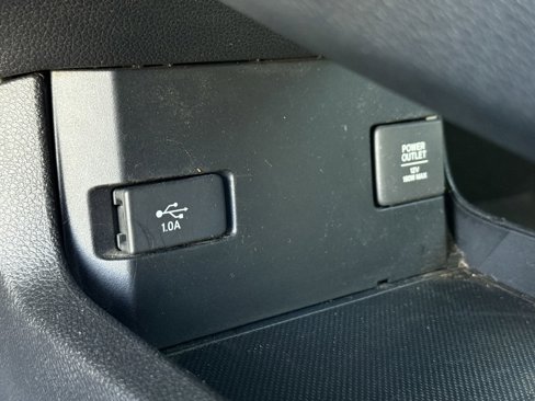 Used 2019 Honda Civic LX image 14