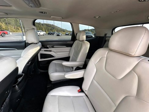 Used 2021 Kia Telluride S image 15