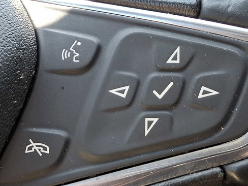 Used 2019 Chevrolet Equinox LT image 23