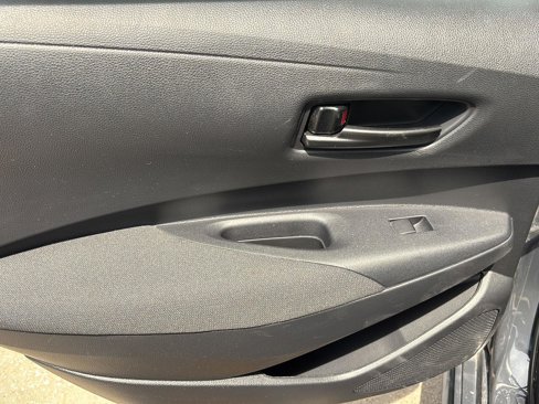 Used 2024 Toyota Corolla LE image 19