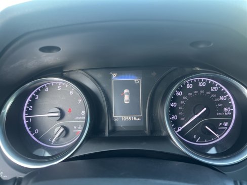 Used 2018 Toyota Camry LE image 22