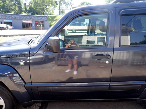 Used 2008 Jeep Liberty Sport w/ Popular Equipment Group image 21