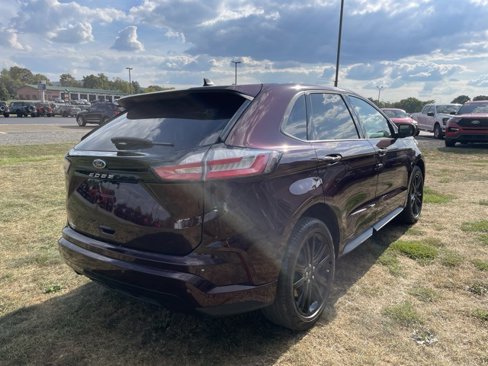 Used 2023 Ford Edge ST-Line image 5