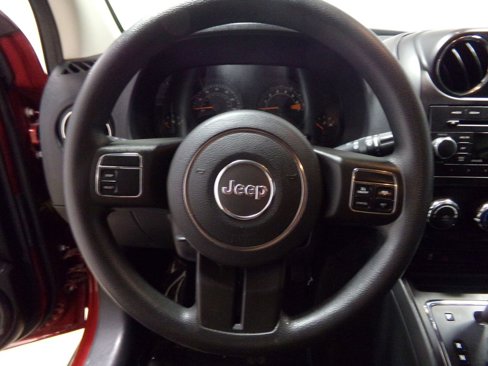 Used 2017 Jeep Compass Sport w/ Power Value Group image 21