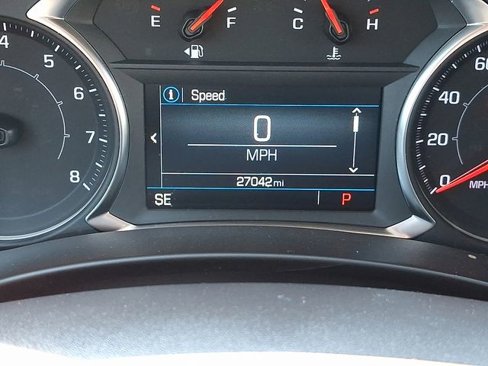 Used 2024 GMC Terrain SLE image 19