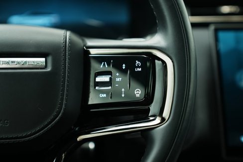 Used 2025 Land Rover Range Rover Velar Dynamic SE image 30