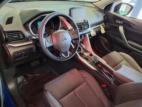 New 2025 Mitsubishi Eclipse Cross SE image 12