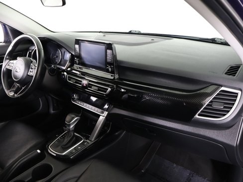 Used 2021 Kia Seltos EX image 28