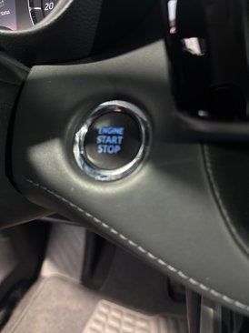 Used 2022 Toyota Highlander LE image 43