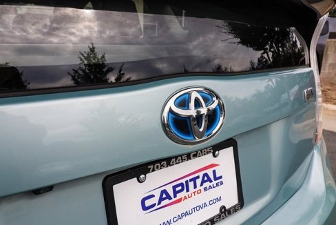 Used 2015 Toyota Prius Three image 23
