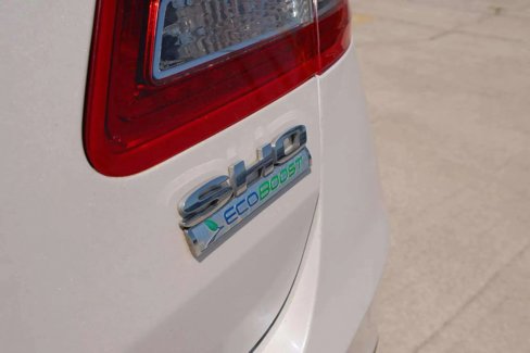 Used 2017 Ford Taurus SHO image 43
