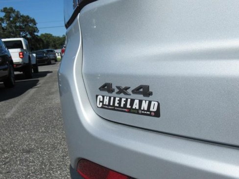 Used 2024 Jeep Compass Trailhawk image 9